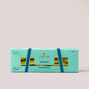 Pappardelle Cipriani me vezë dhe spinaq